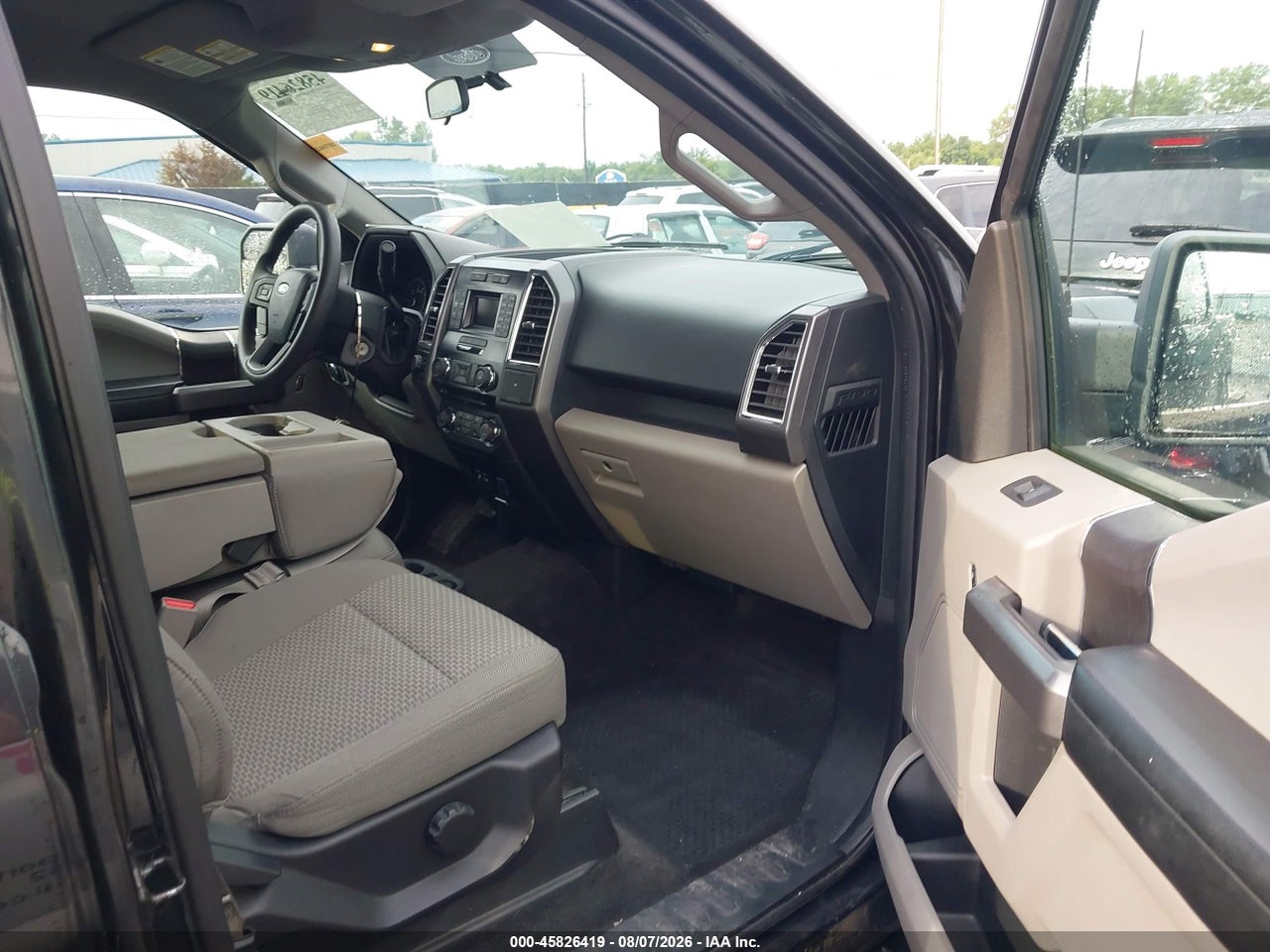 2015 FORD F-150 XLT · 5/11