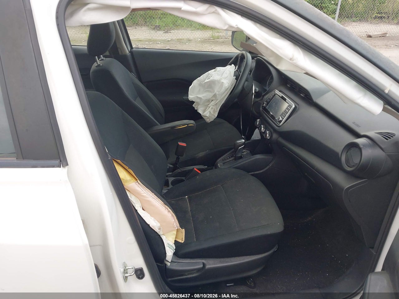 2024 NISSAN KICKS S XTRONIC CVT · 5/11