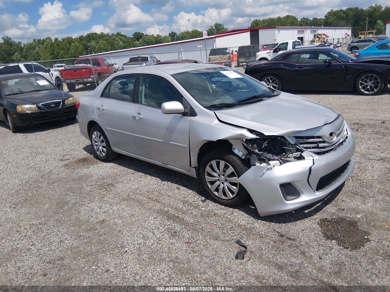 2T1BU4EE4DC****** · 2013 TOYOTA COROLLA LE