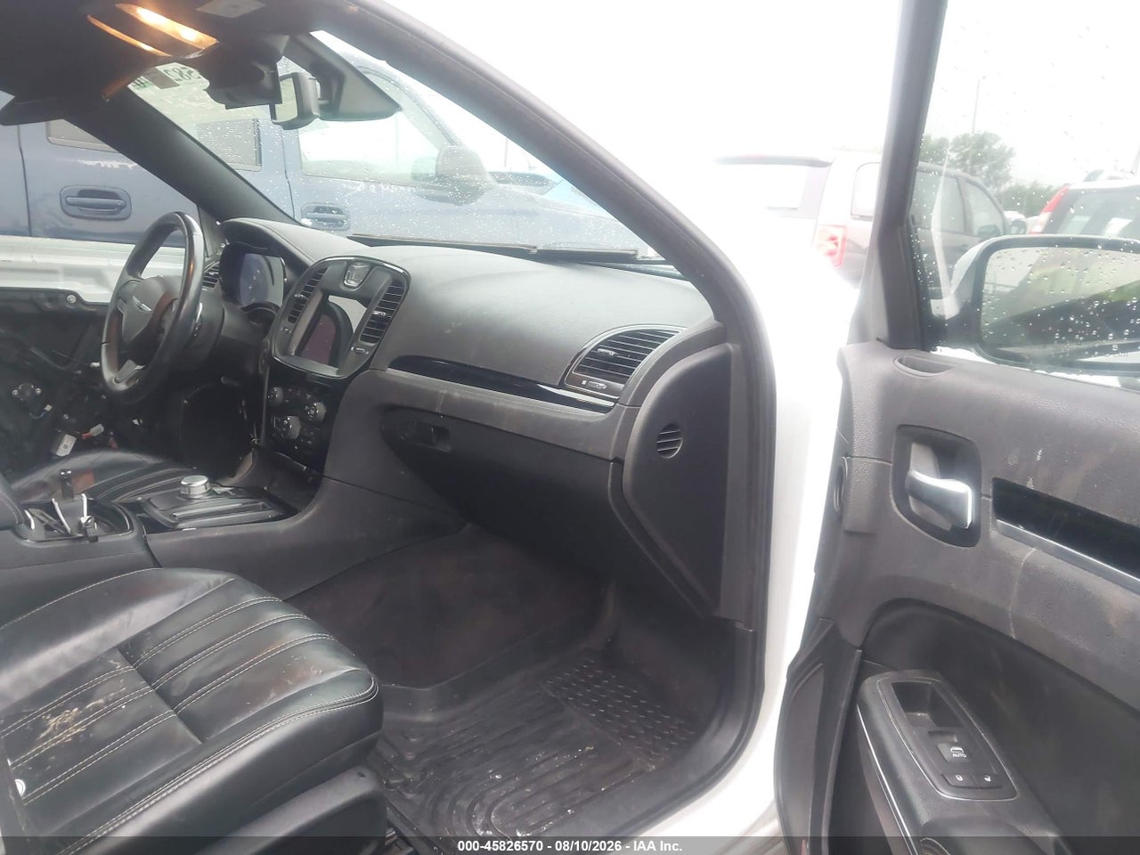 2017 CHRYSLER 300 300S AWD · 5/11