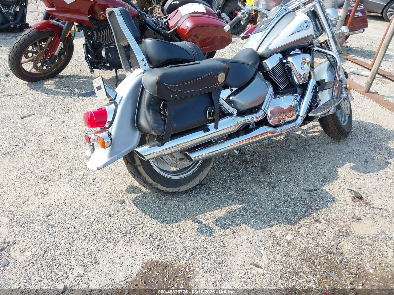 2002 SUZUKI VL1500 · 4/11