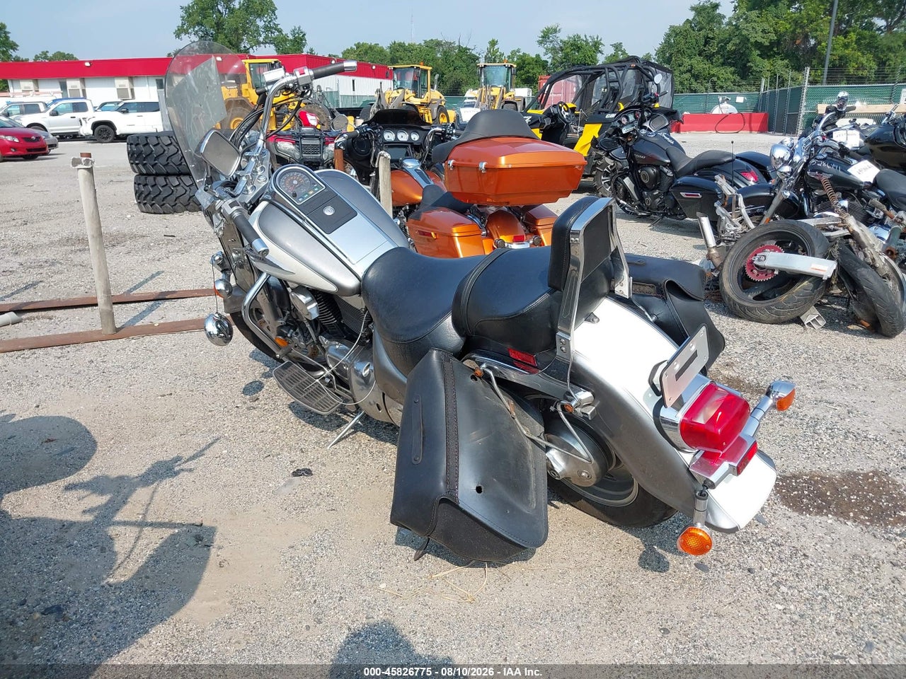 2002 SUZUKI VL1500 · 3/11