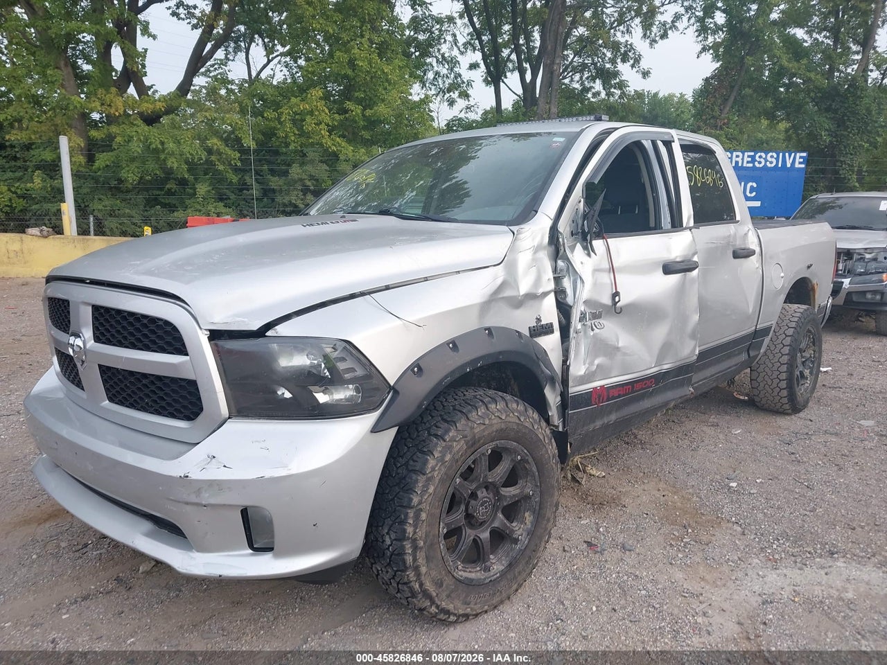 2013 RAM 1500 EXPRESS · 6/11