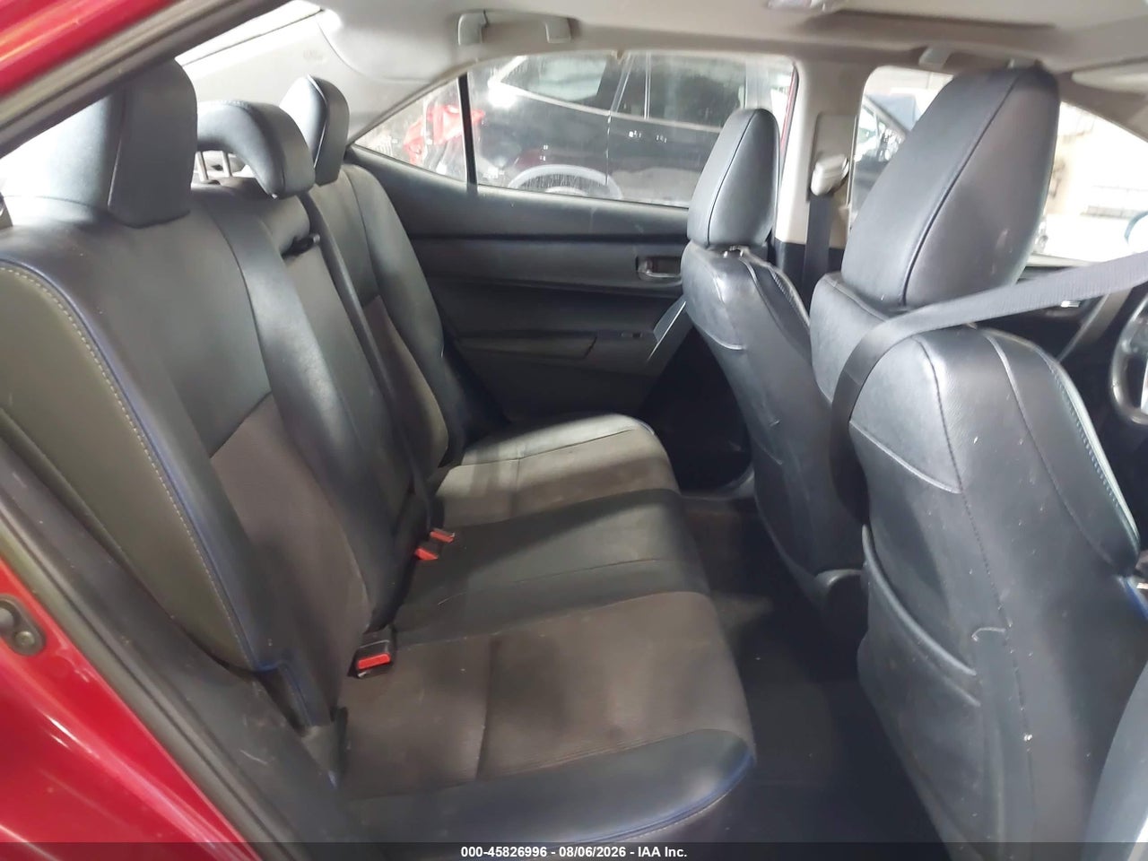 2T1BURHE6JC****** · 2018 TOYOTA COROLLA SE · 8/11
