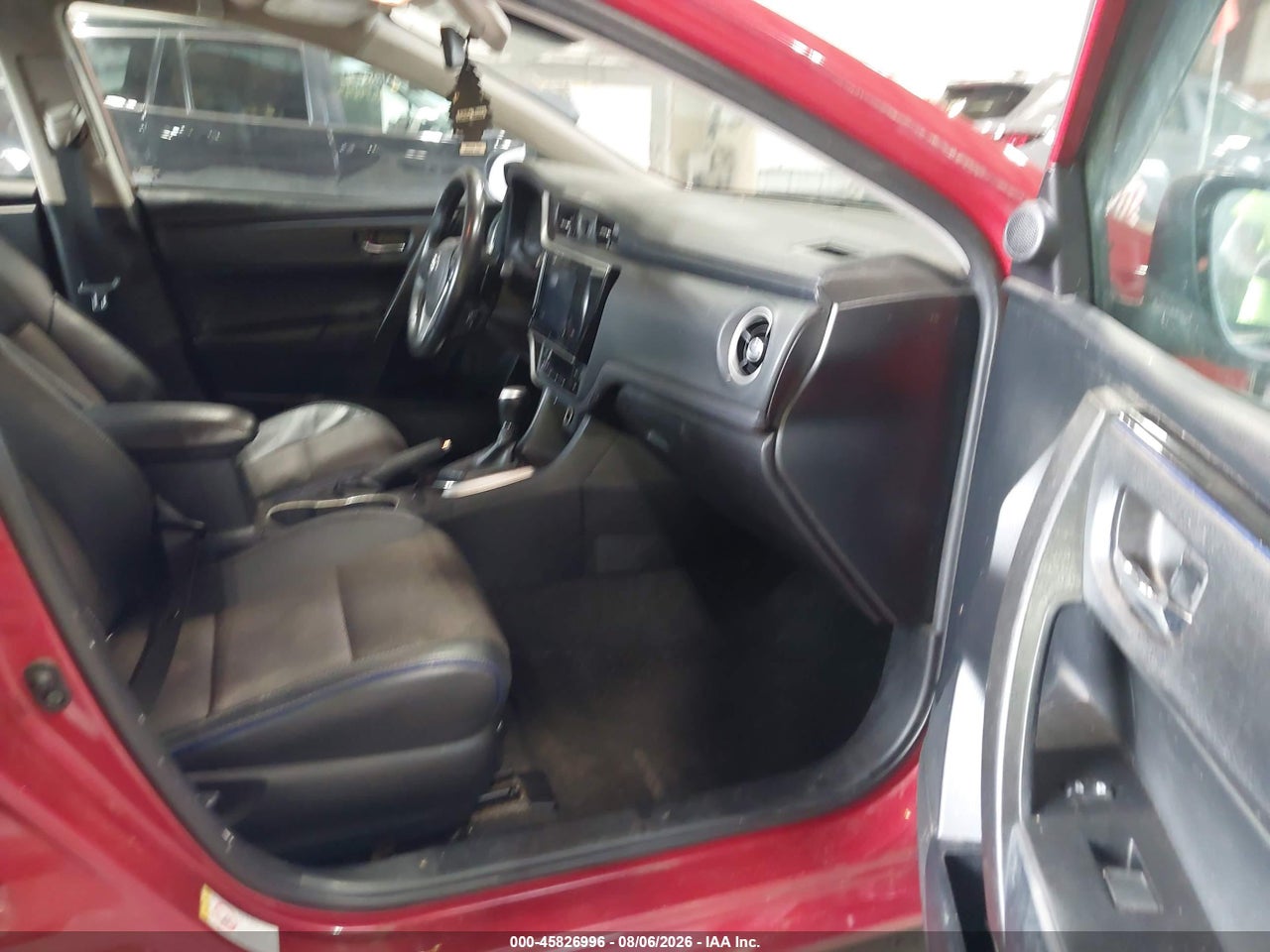 2T1BURHE6JC****** · 2018 TOYOTA COROLLA SE · 5/11