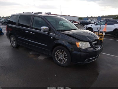 2014 CHRYSLER TOWN & COUNTRY TOURING-L 30TH ANNIVERSARY