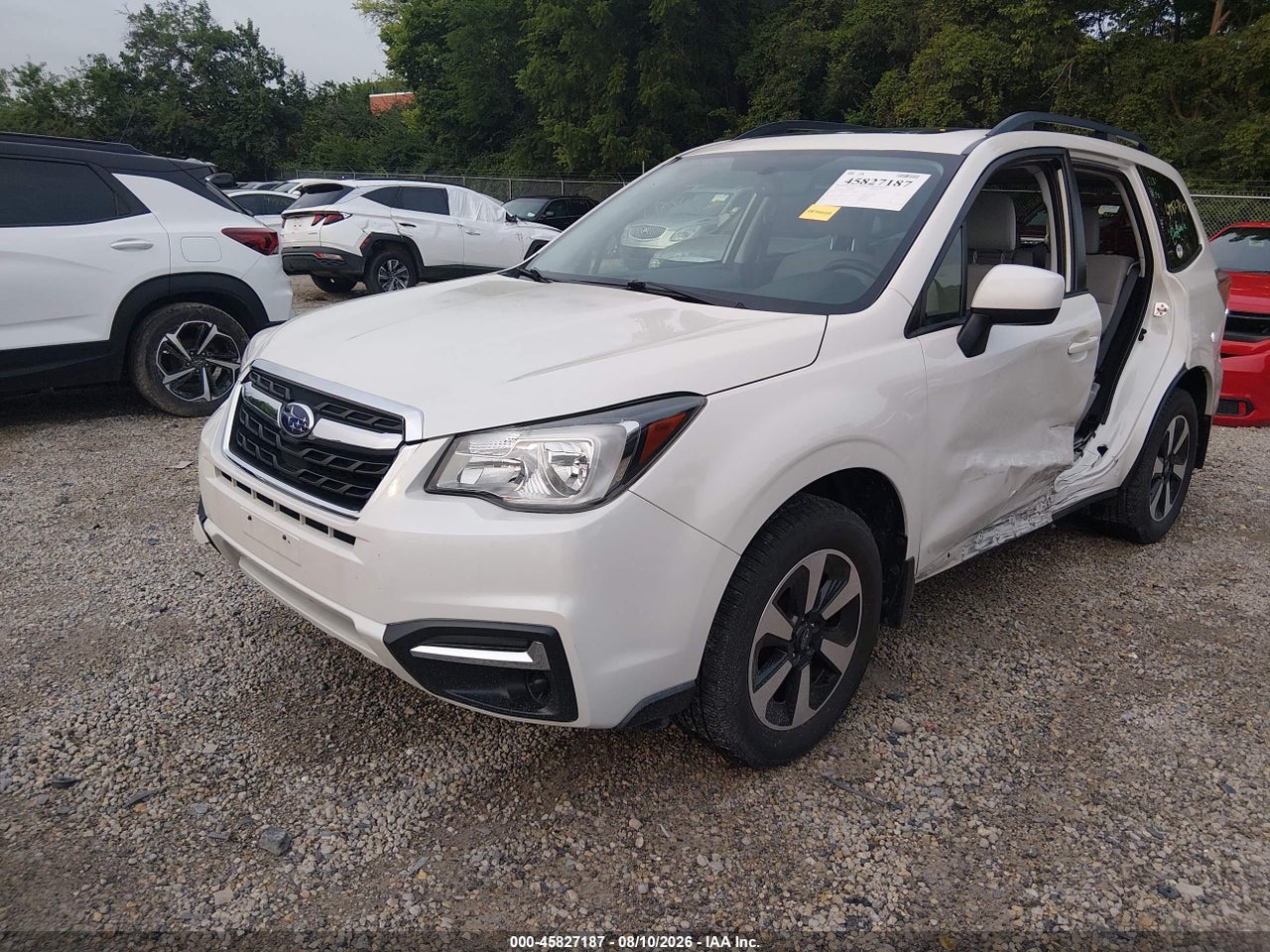 2018 SUBARU FORESTER 2.5I PREMIUM · 2/11