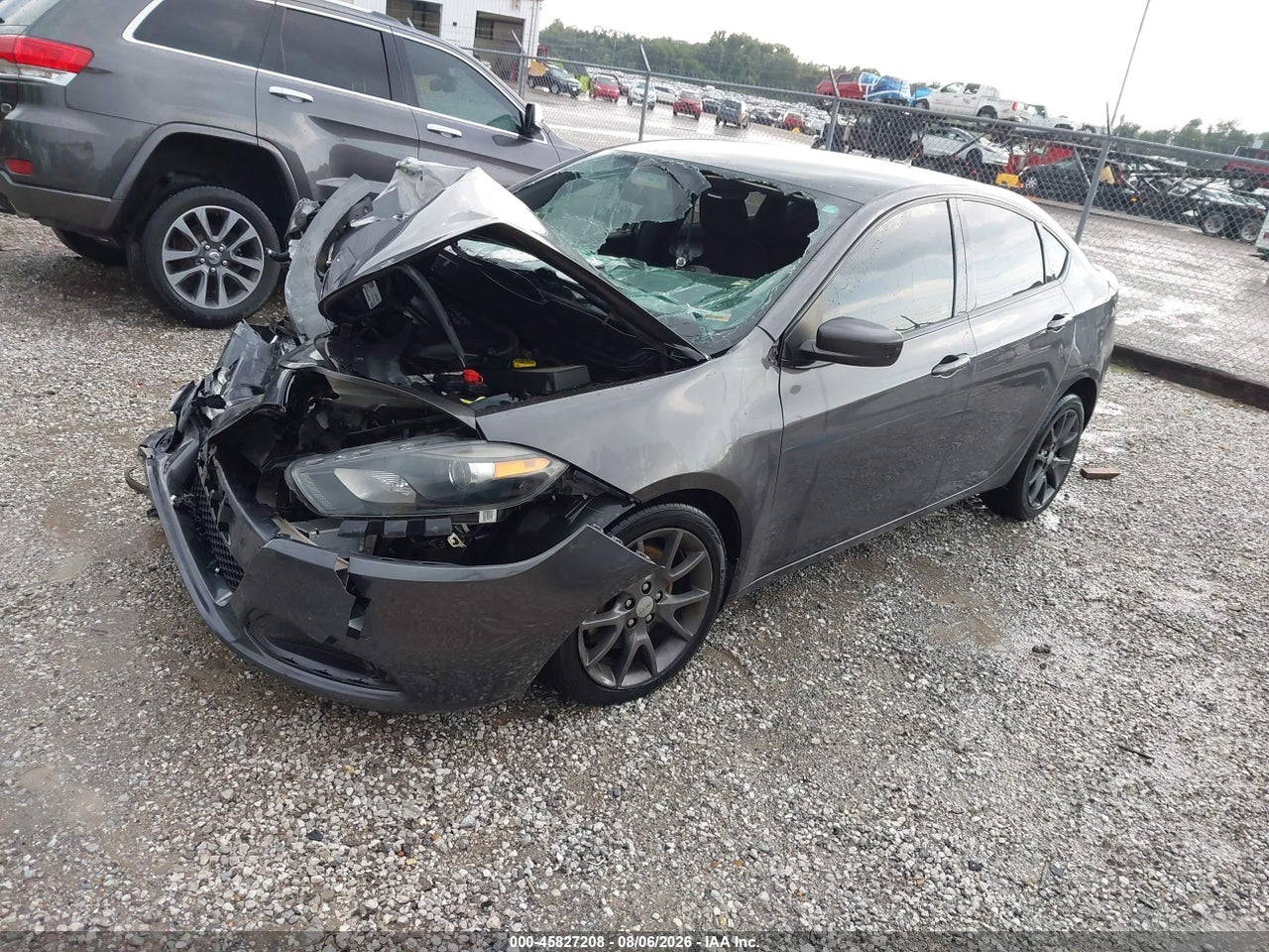 2015 DODGE DART SXT · 2/4