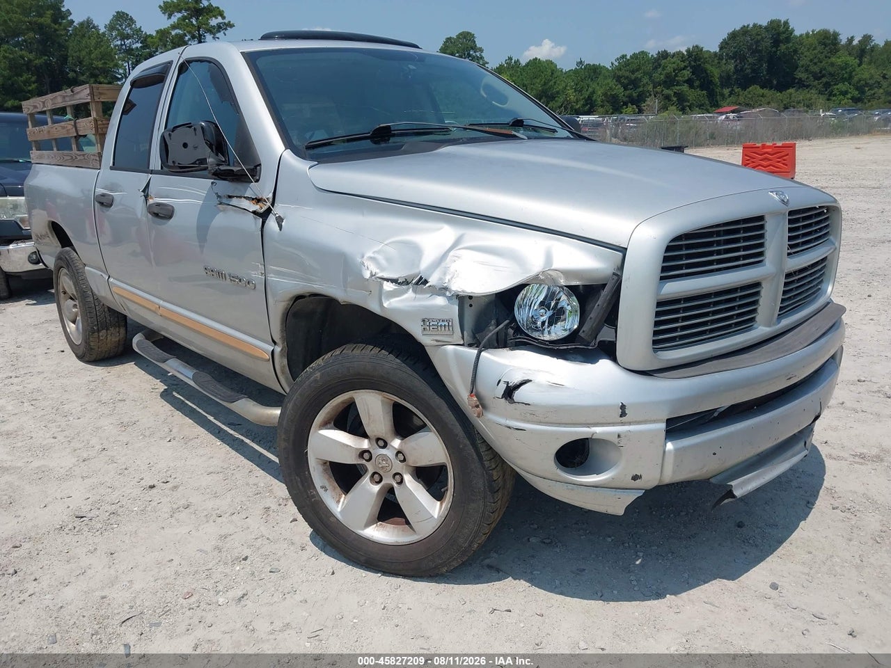 1D7HU18DX5S****** · 2005 DODGE RAM 1500 SLT/LARAMIE