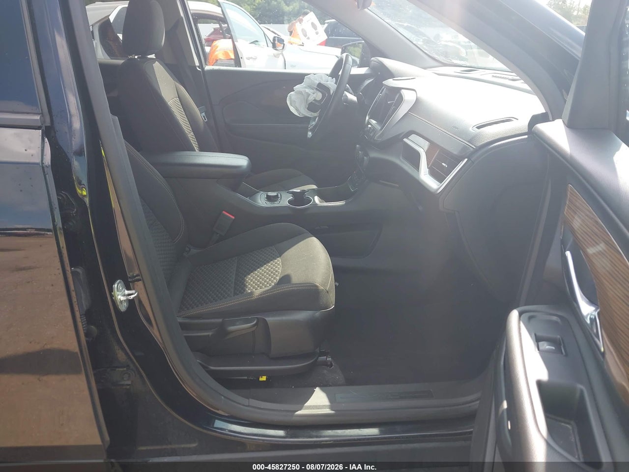 2020 GMC TERRAIN FWD SLE · 5/11