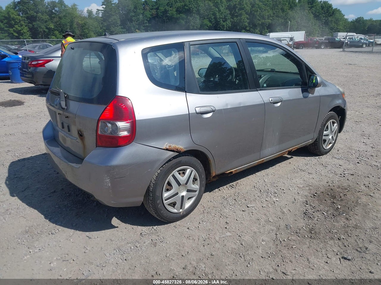 JHMGD37458S****** · 2008 HONDA FIT   · 4/11
