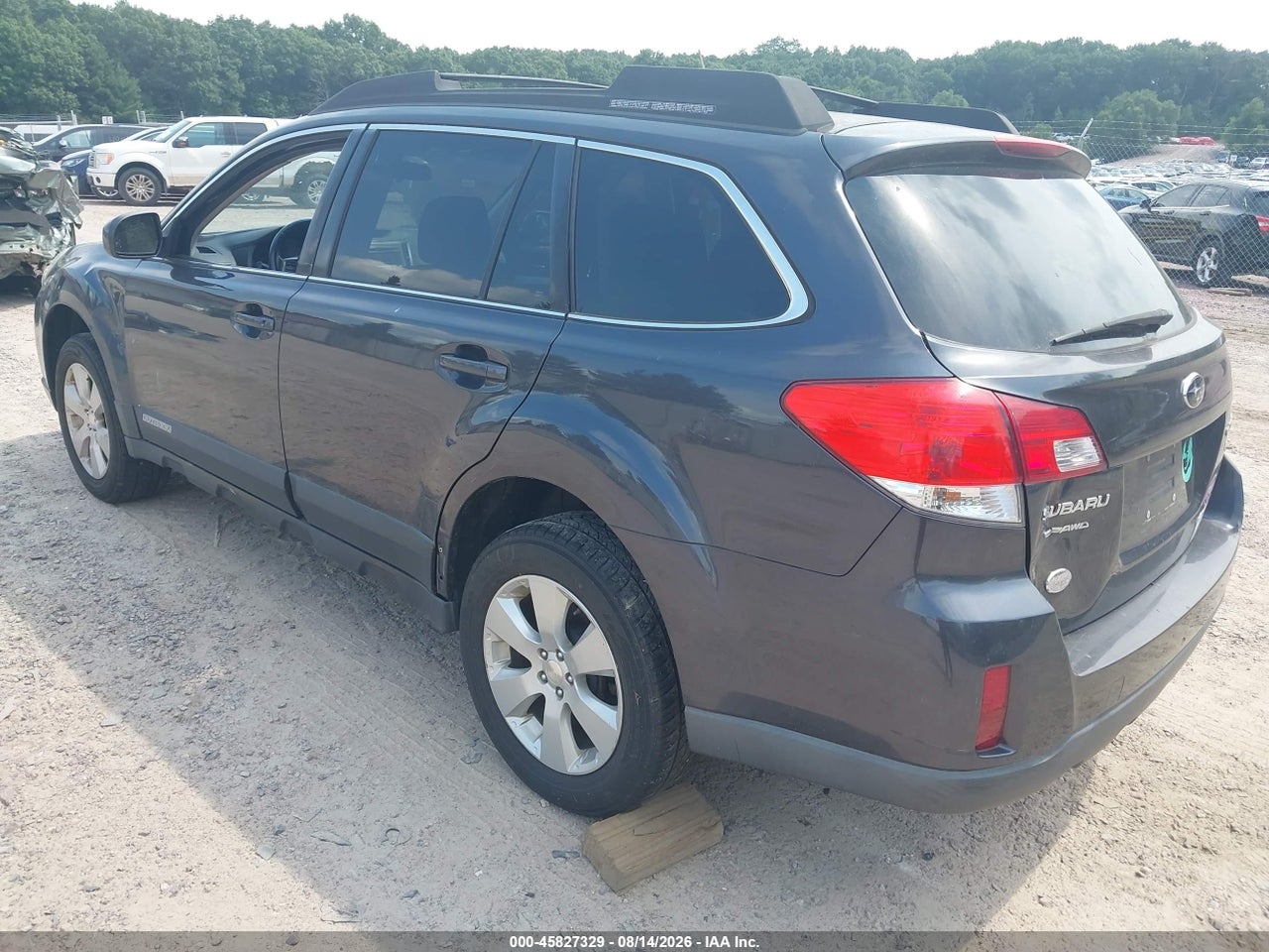 2012 SUBARU OUTBACK 2.5I PREMIUM · 3/11