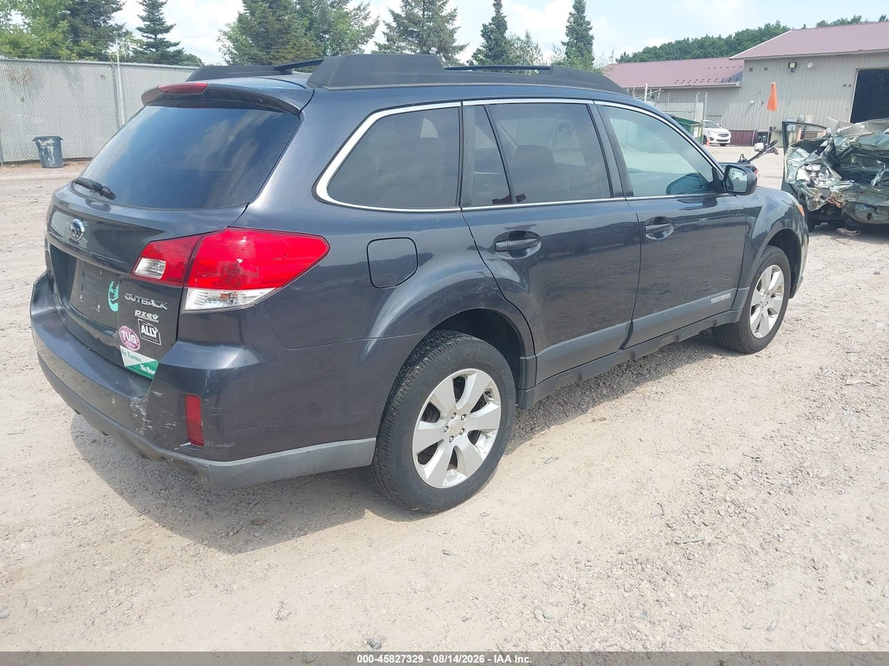 2012 SUBARU OUTBACK 2.5I PREMIUM · 4/11