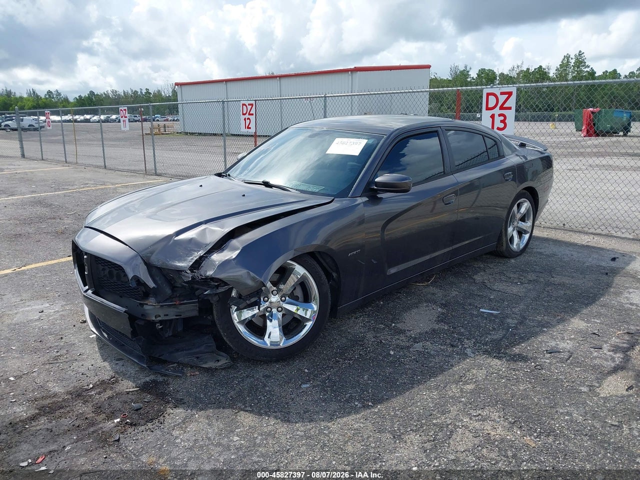 2013 DODGE CHARGER ROAD/TRACK · 2/11