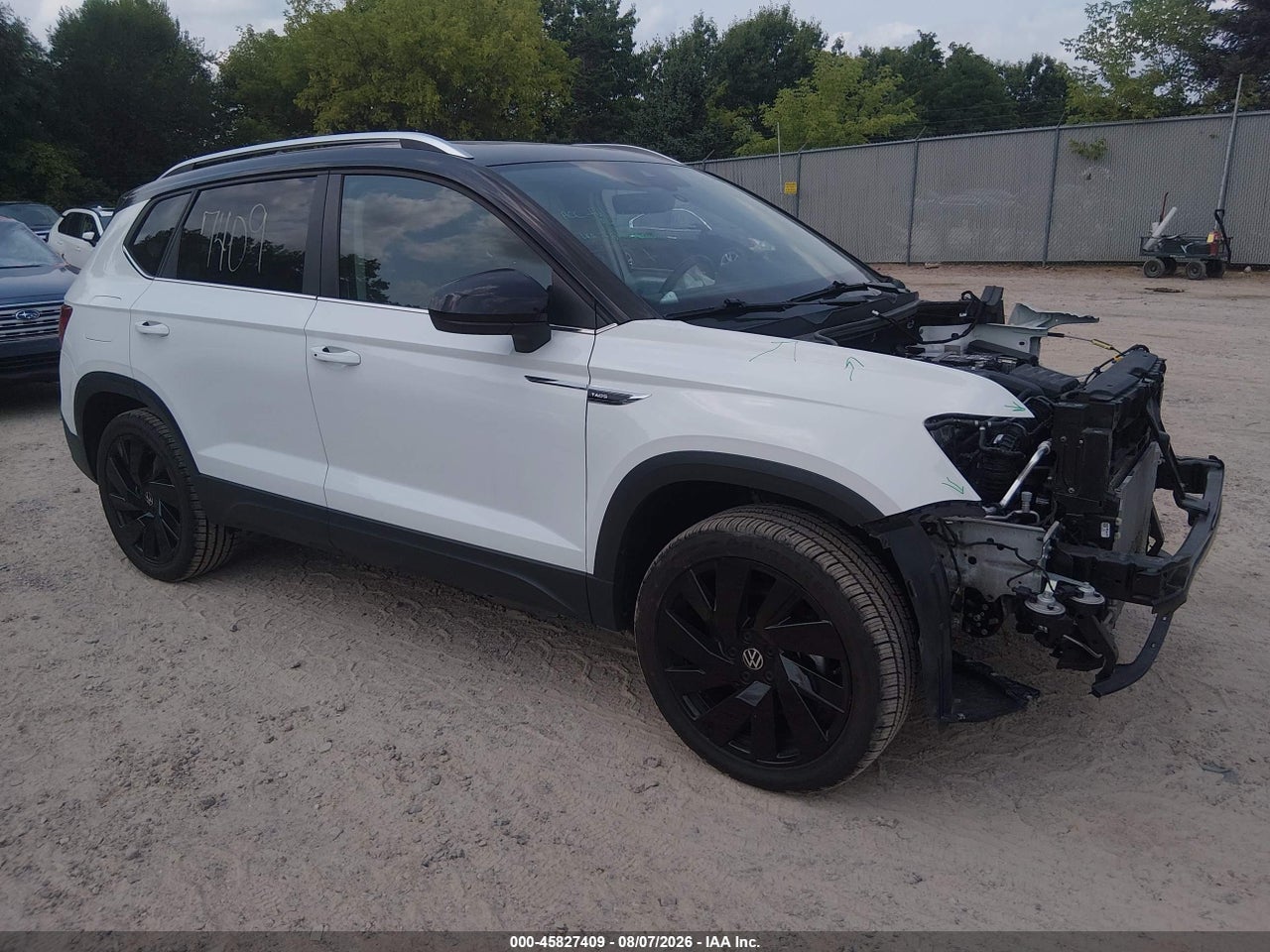 3VVVX7B22RM****** · 2024 VOLKSWAGEN TAOS 1.5T SE