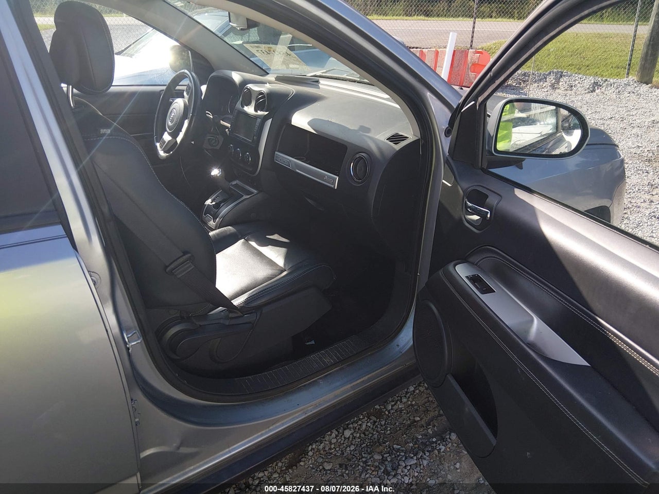 2017 JEEP COMPASS HIGH ALTITUDE · 5/11