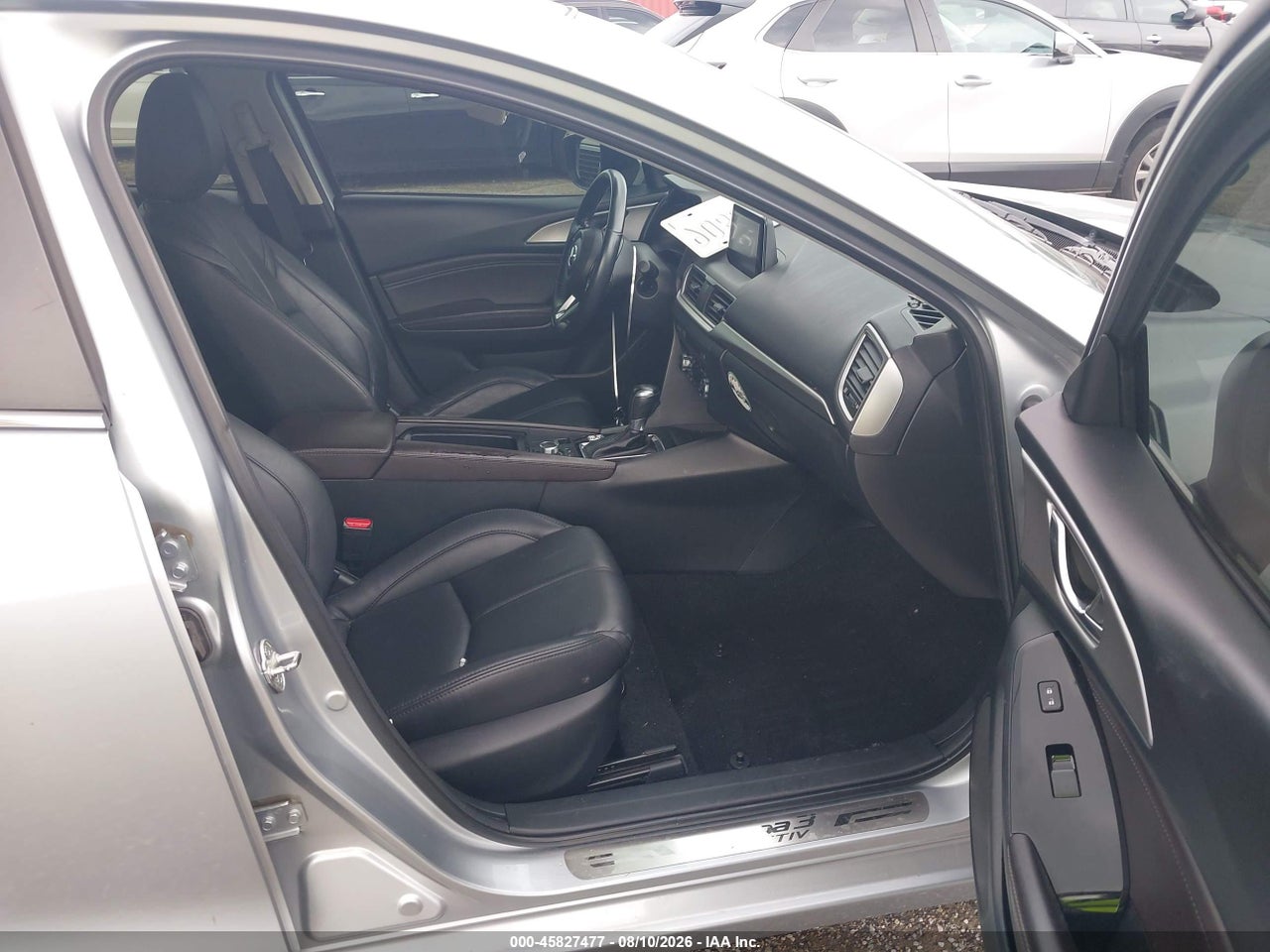 2018 MAZDA MAZDA3 TOURING · 5/11