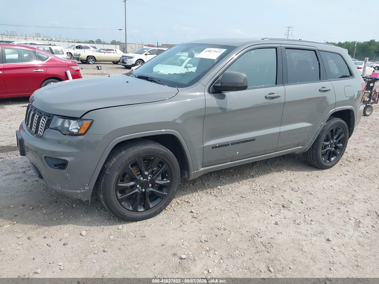 2021 JEEP GRAND CHEROKEE LAREDO X 4X4 · 2/11