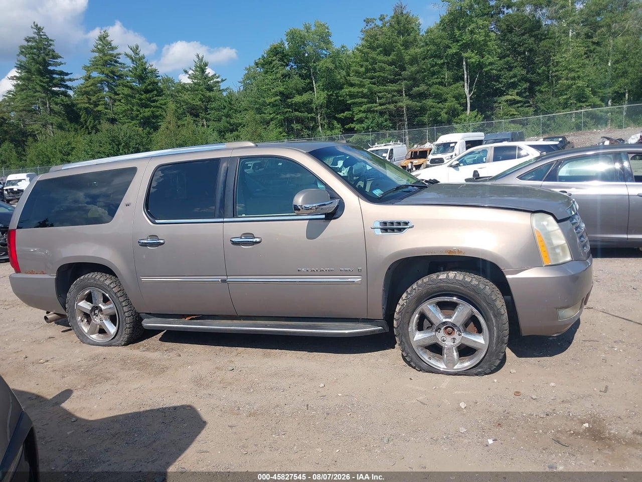 2007 CADILLAC ESCALADE ESV STANDARD · 6/11