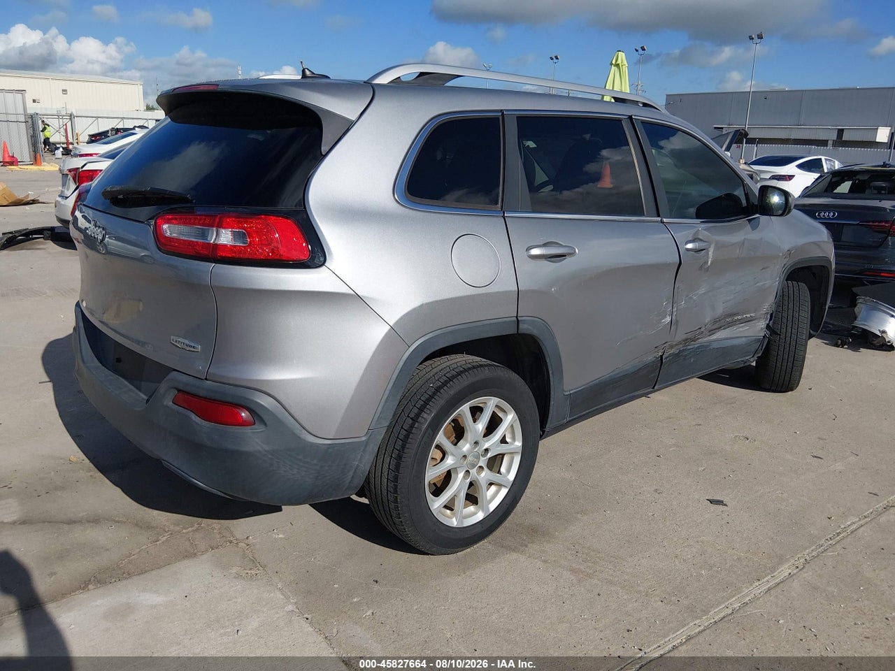 2014 JEEP CHEROKEE LATITUDE · 4/11