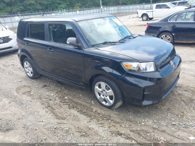 JTLZE4FEOB1****** · 2011 SCION XB