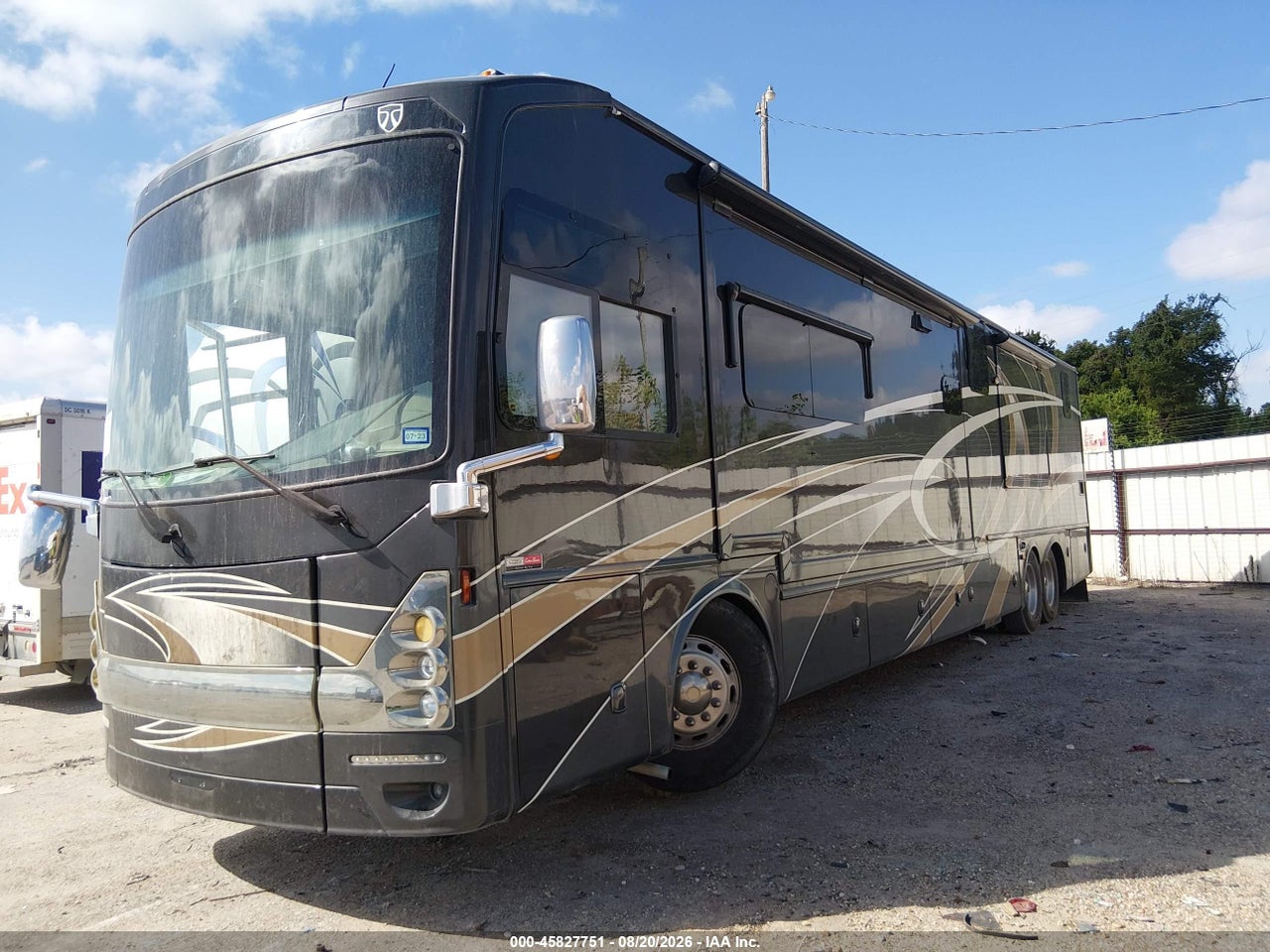 2015 FREIGHTLINER CHASSIS XC · 2/11