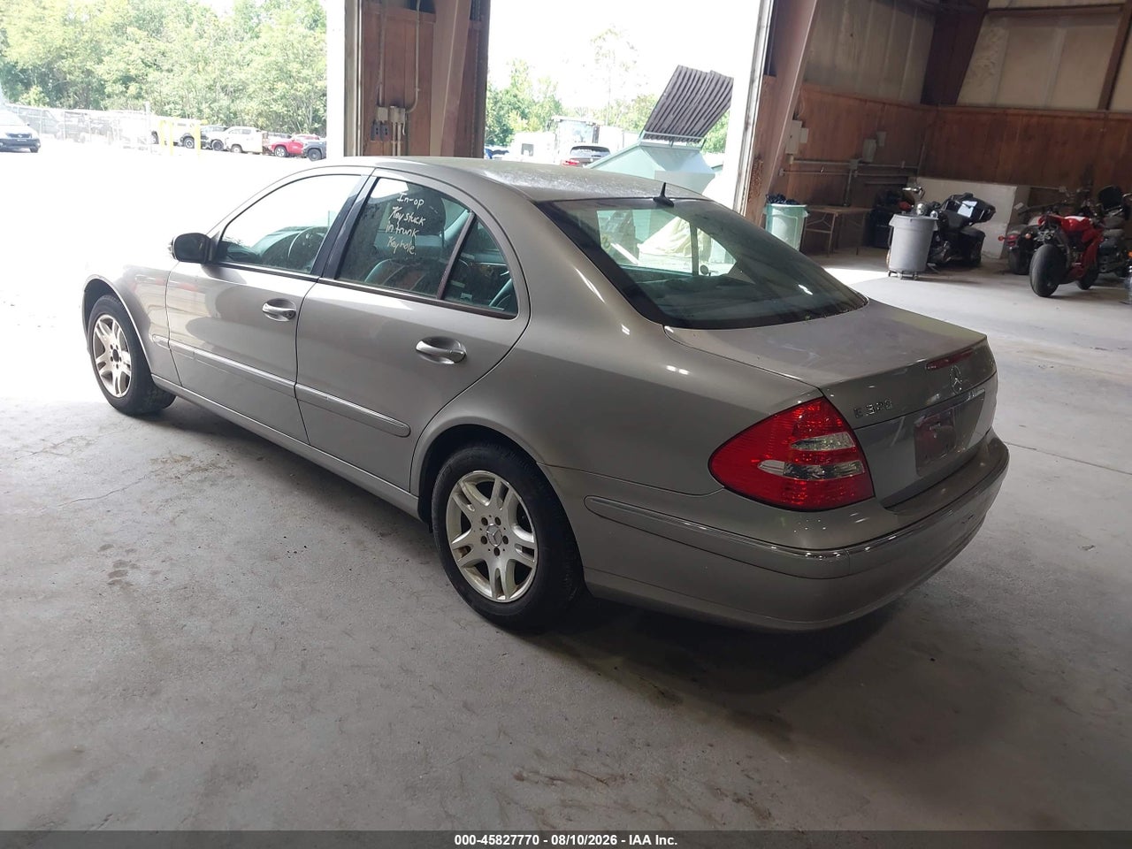 2005 MERCEDES-BENZ E 320 4MATIC · 3/11