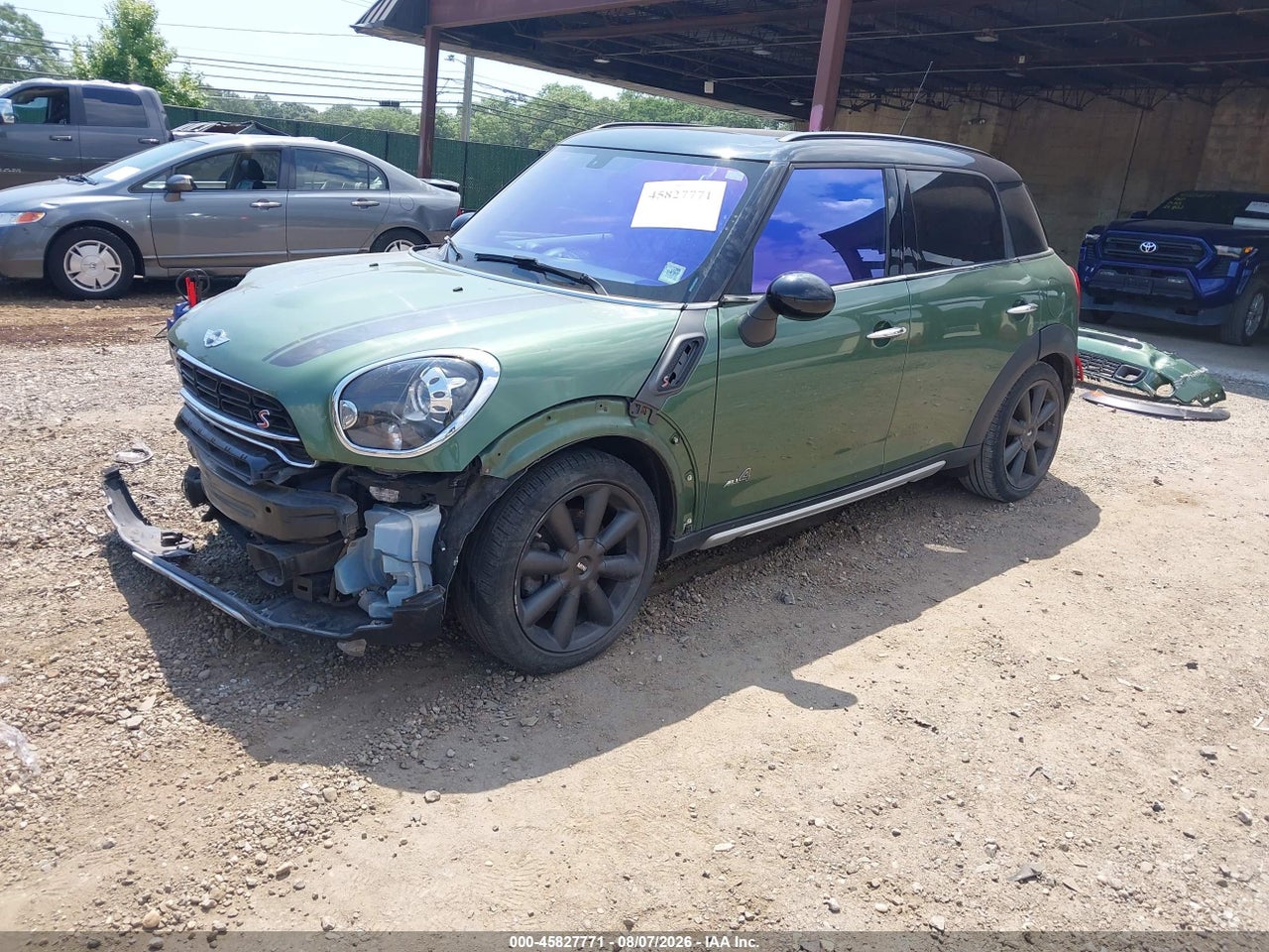 2015 MINI COUNTRYMAN · 2/11