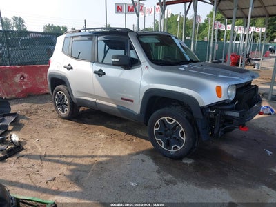 ZACCJBCTXFP****** · 2015 JEEP RENEGADE TRAILHAWK