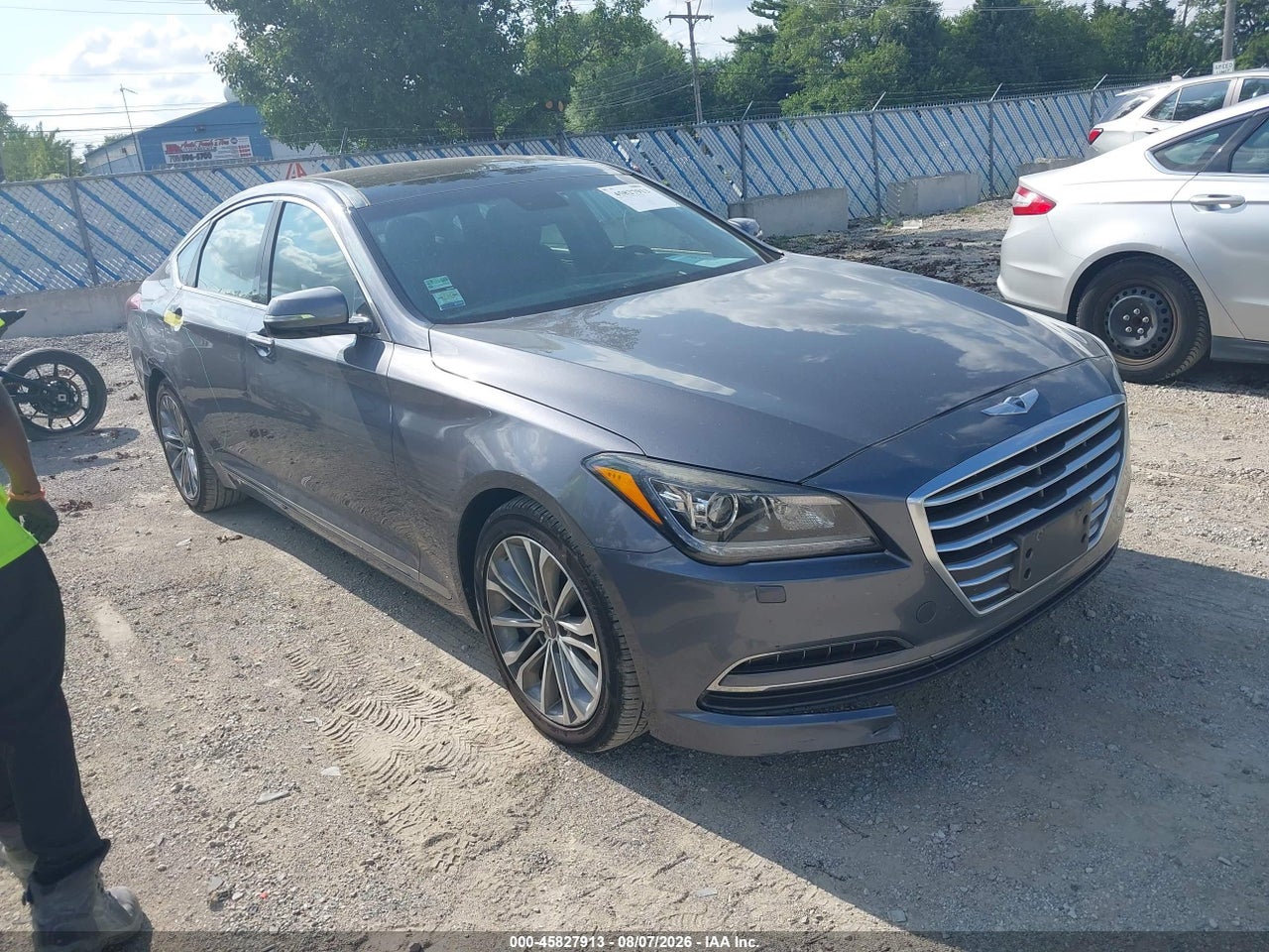 KMHGN4JE0FU****** · 2015 HYUNDAI GENESIS 3.8