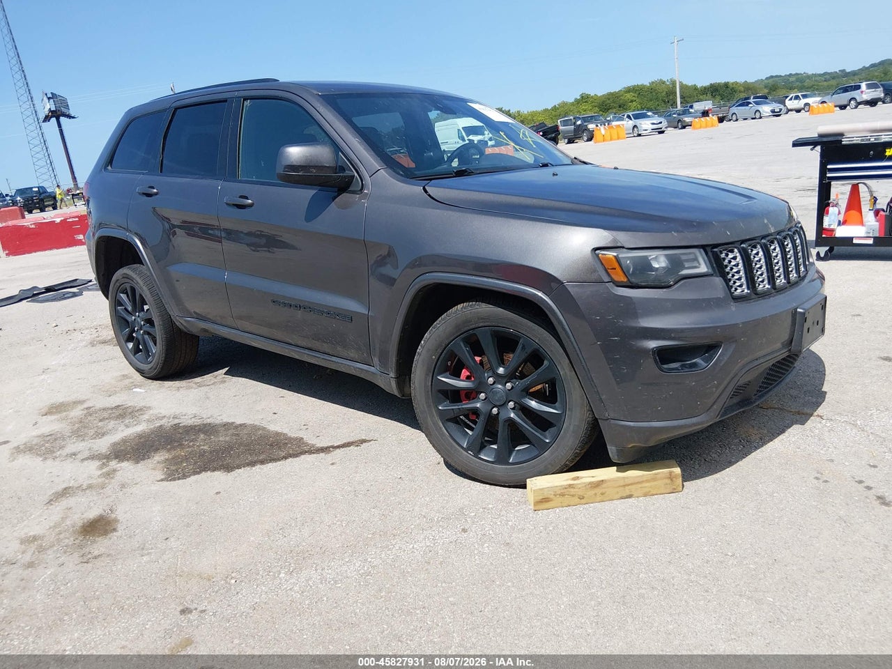 1C4RJFAG1LC****** · 2020 JEEP GRAND CHEROKEE ALTITUDE 4X4