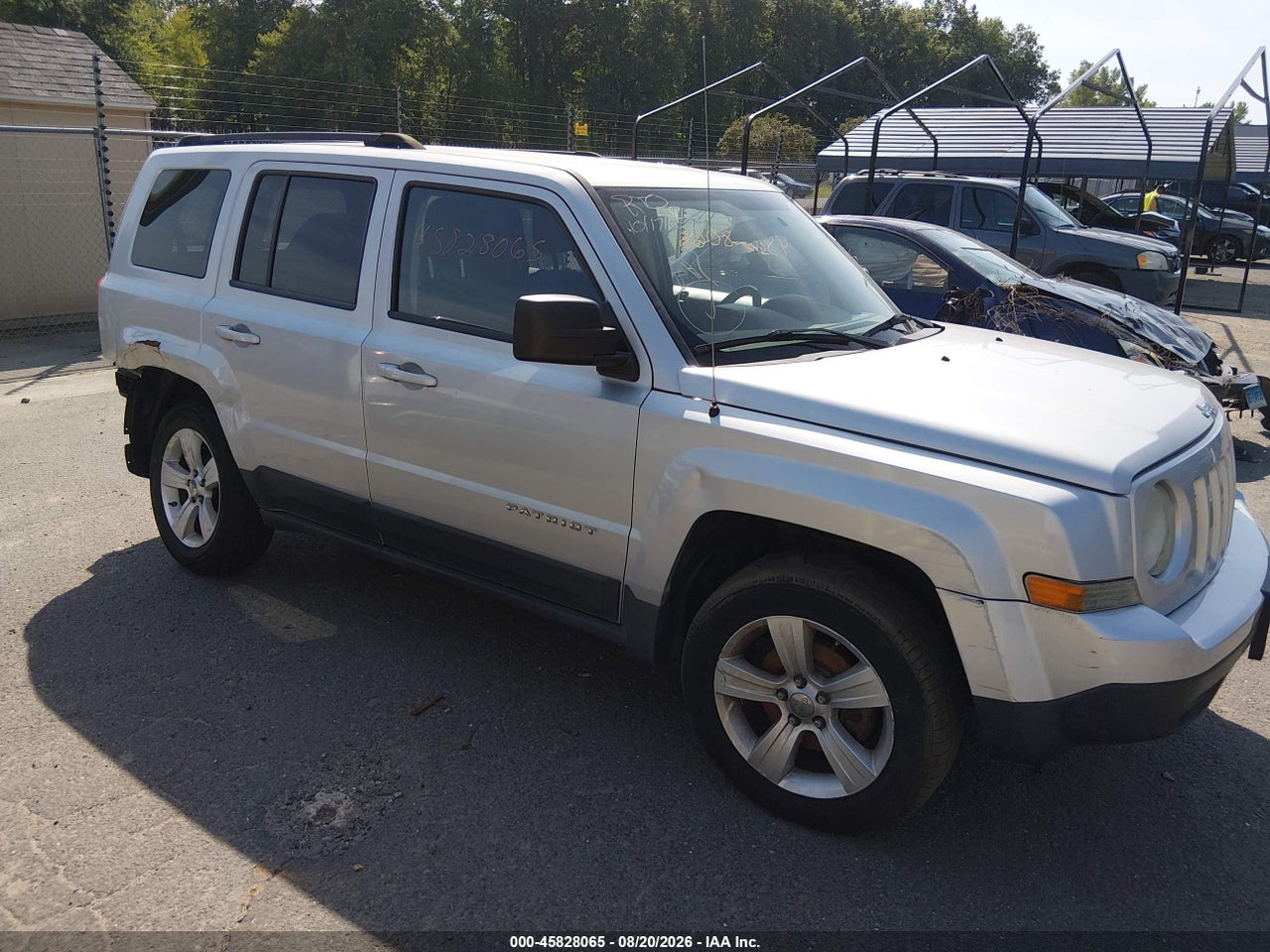 1C4NJRFB8CD****** · 2012 JEEP PATRIOT LATITUDE