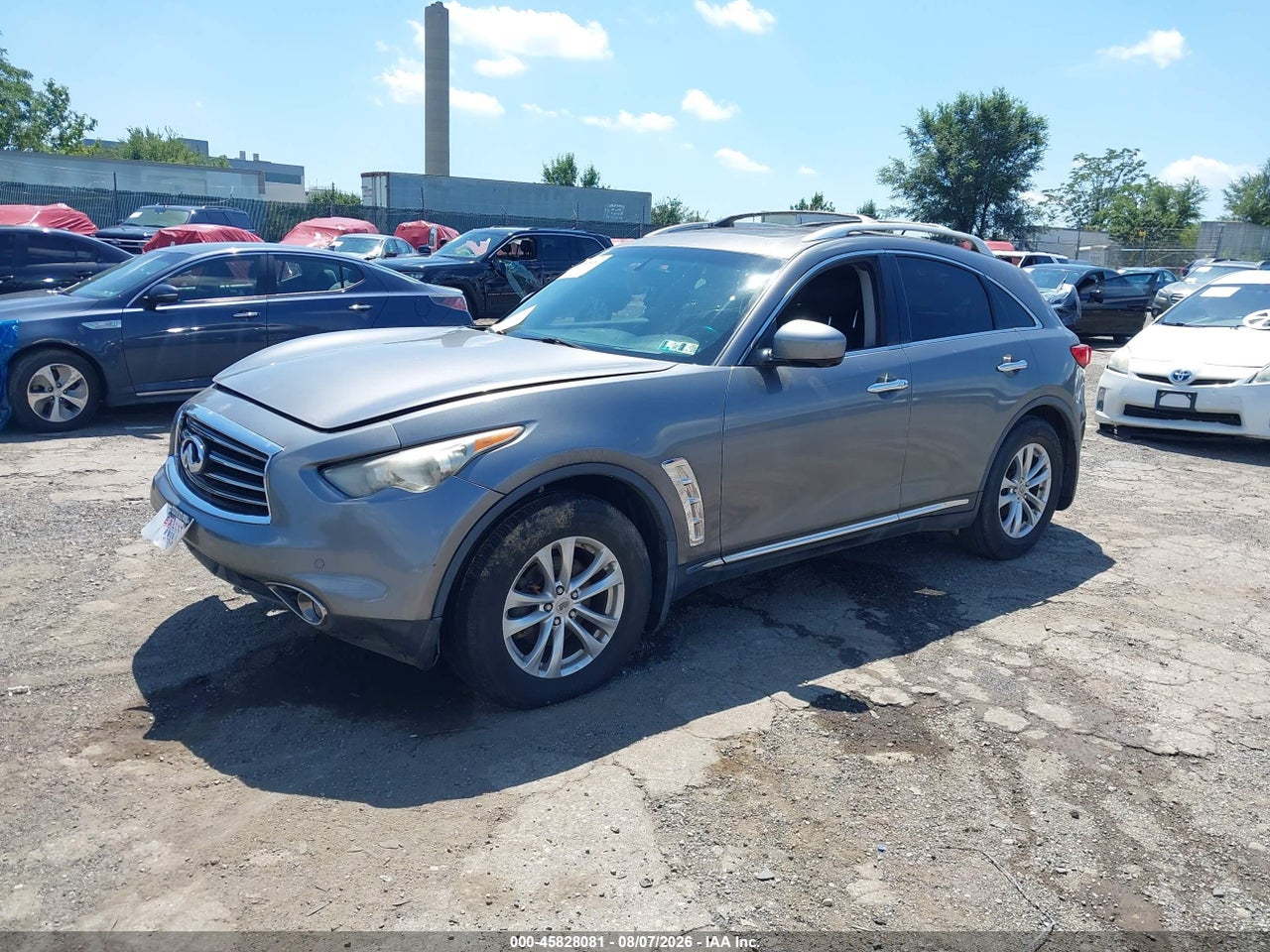 2012 INFINITI FX35 · 2/11