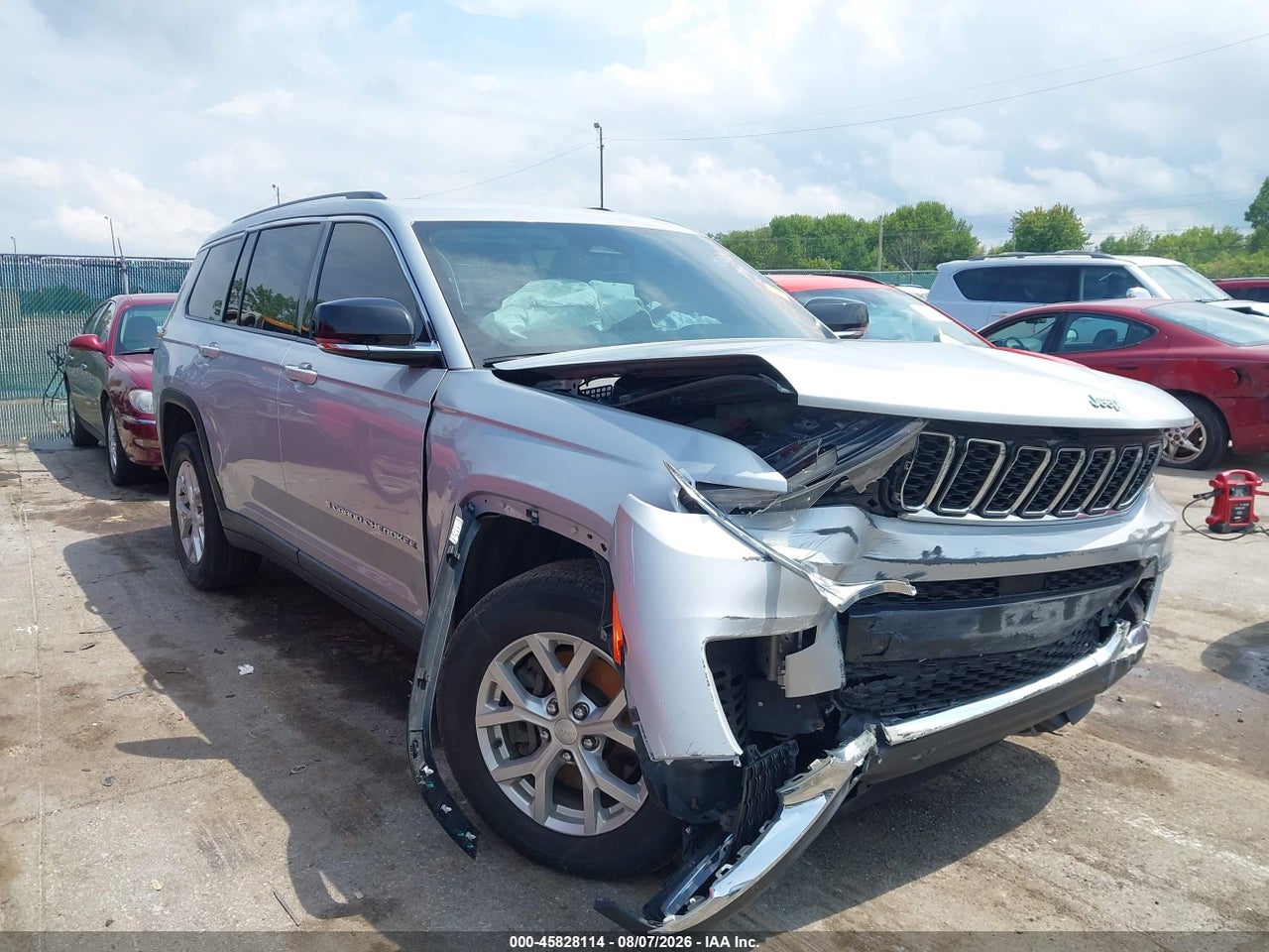 1C4RJKBG2P8****** · 2023 JEEP GRAND CHEROKEE L LIMITED 4X4