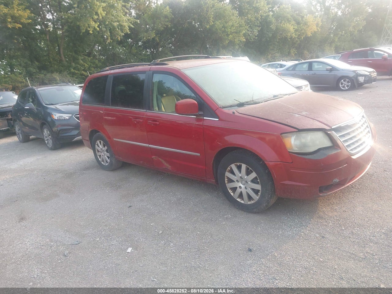 2A4RR5D11AR****** · 2010 CHRYSLER TOWN &amp; COUNTRY TOURING