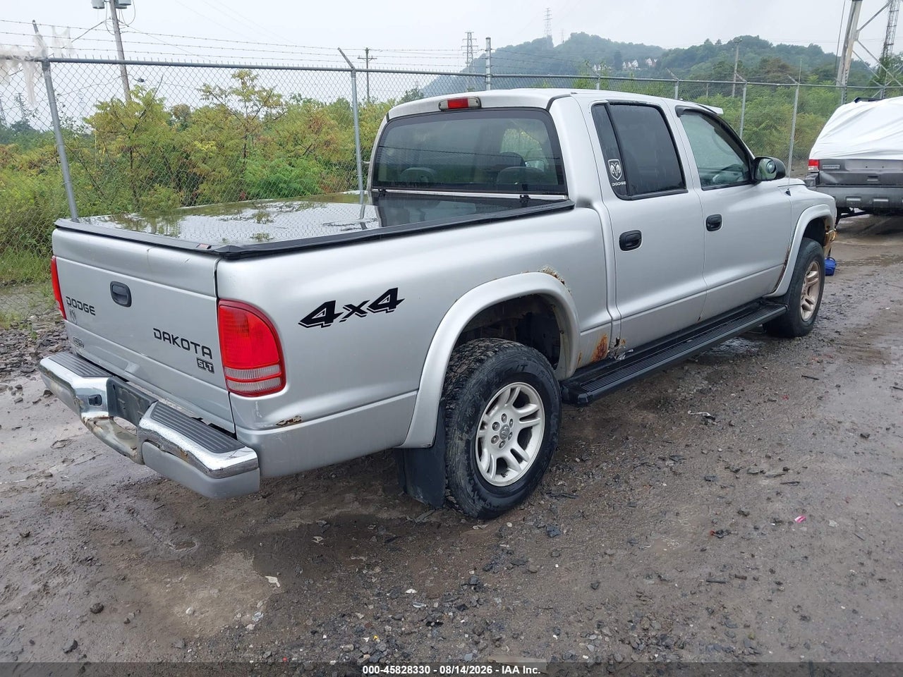 2003 DODGE DAKOTA SLT · 4/11