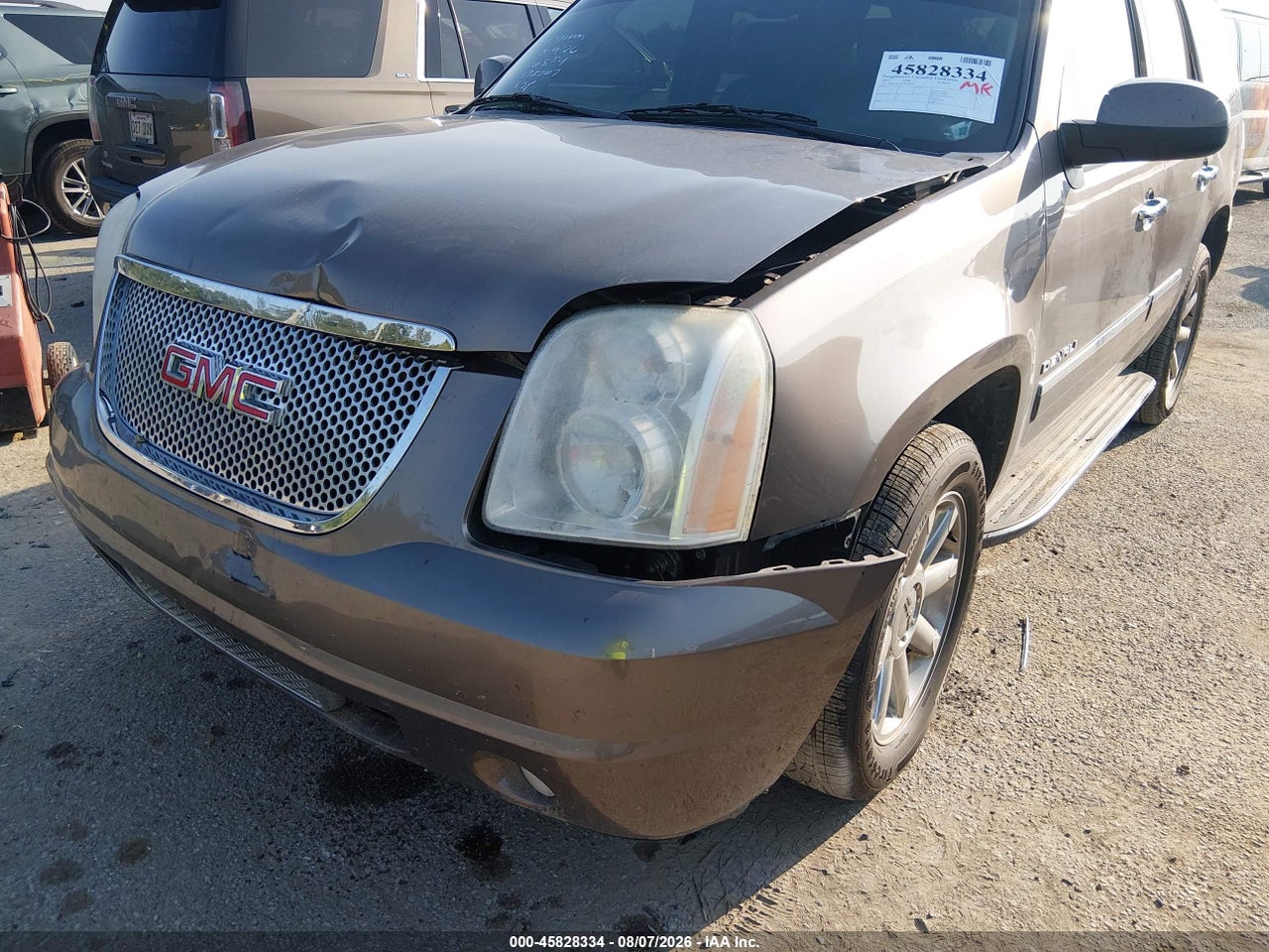 2012 GMC YUKON DENALI · 6/11