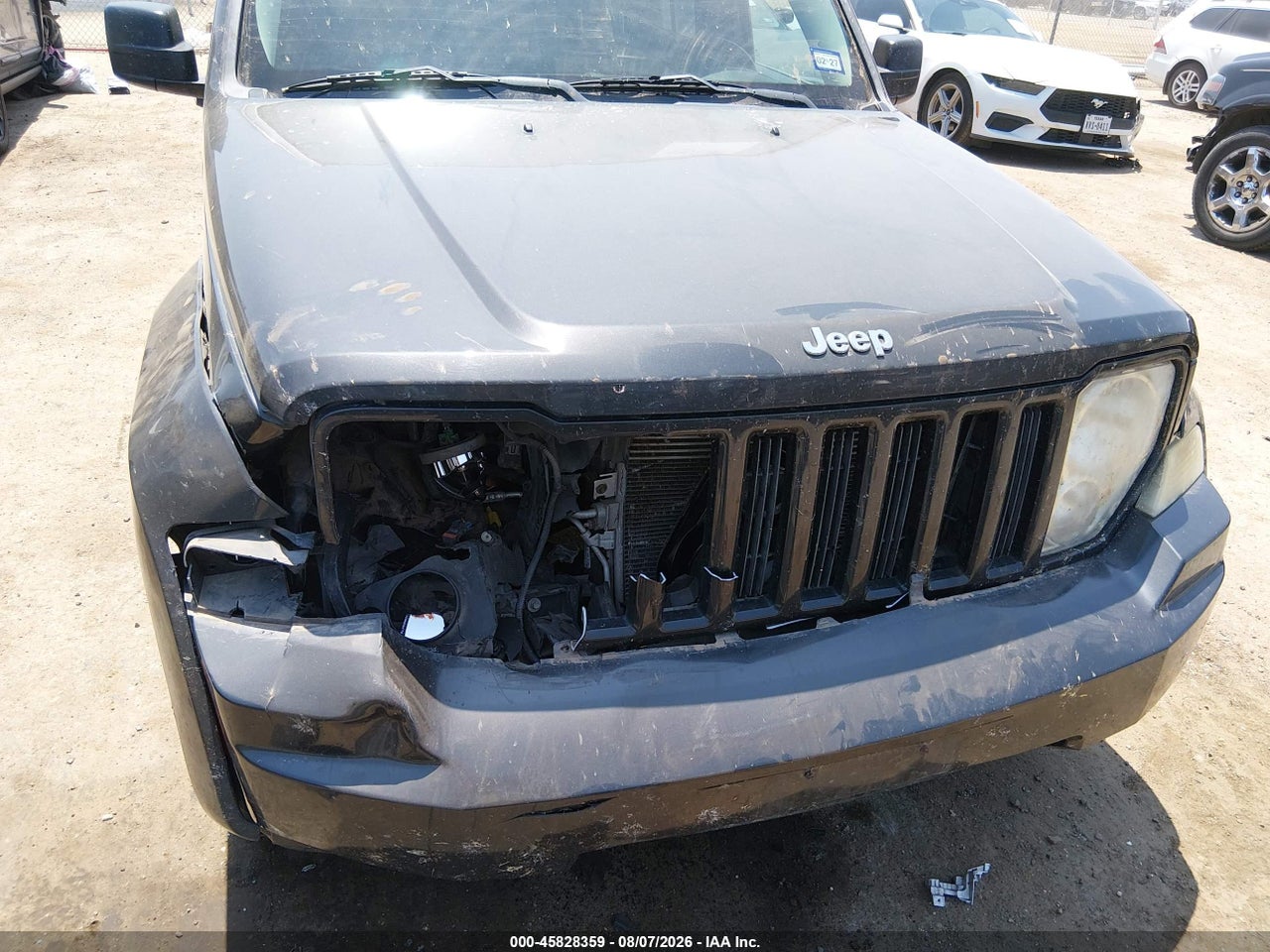 2011 JEEP LIBERTY SPORT · 6/10