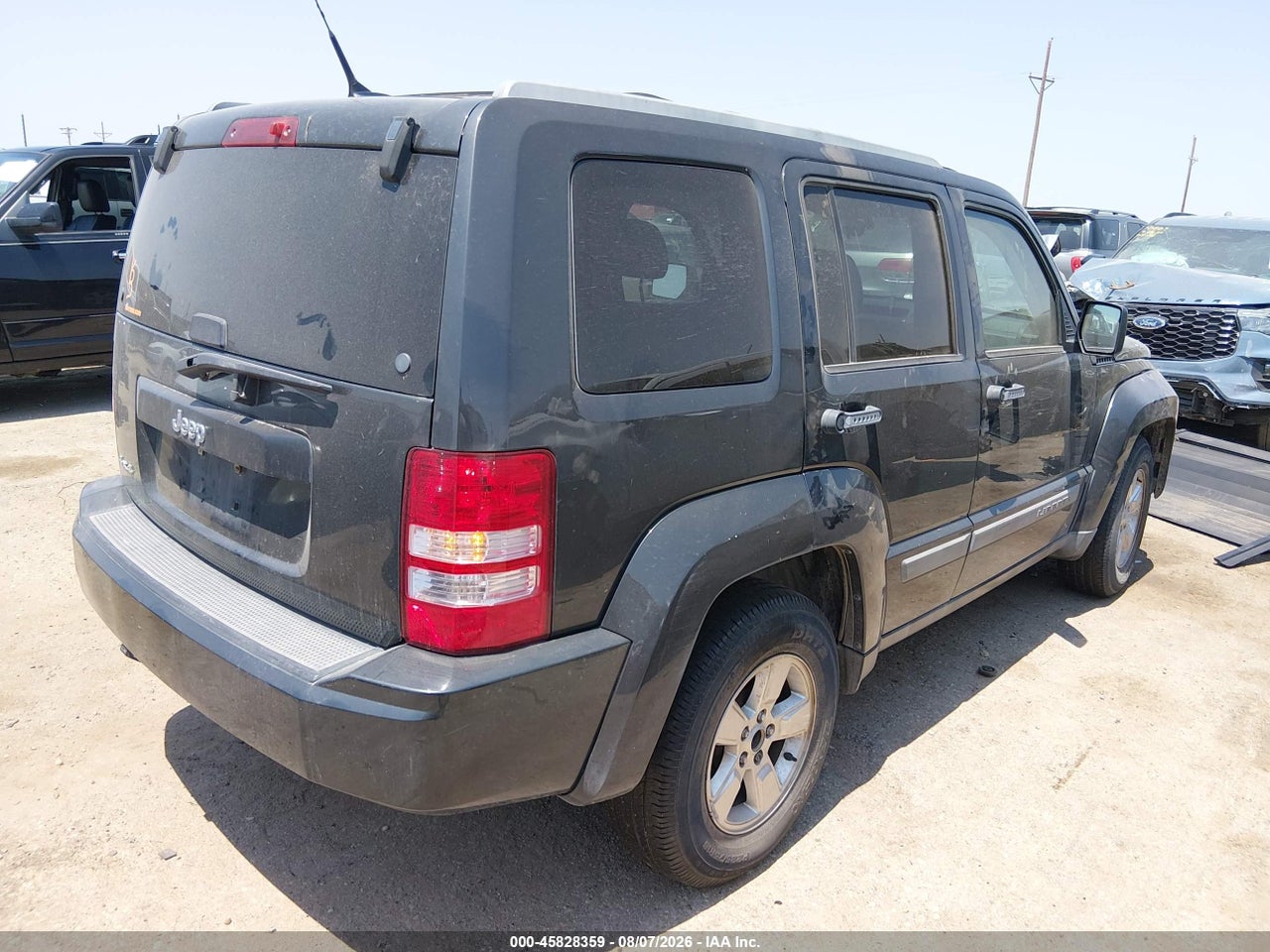 2011 JEEP LIBERTY SPORT · 4/10