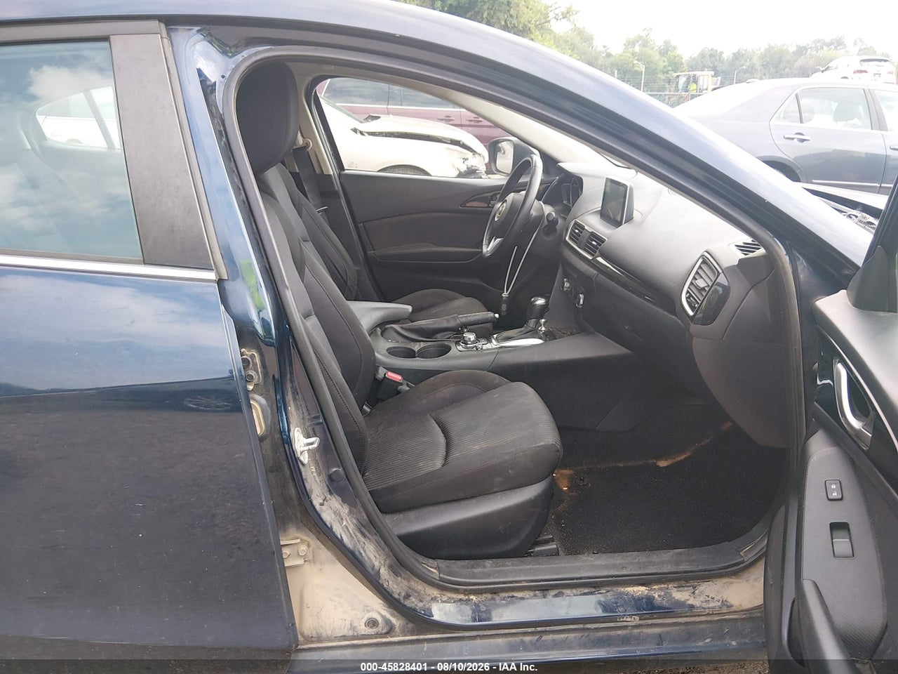 2015 MAZDA MAZDA3 I TOURING · 5/11