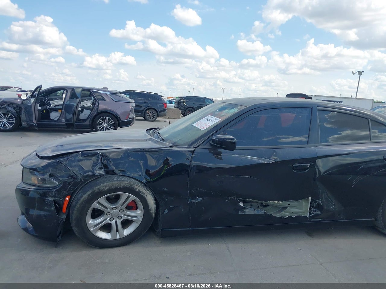 2020 DODGE CHARGER SXT RWD · 6/11