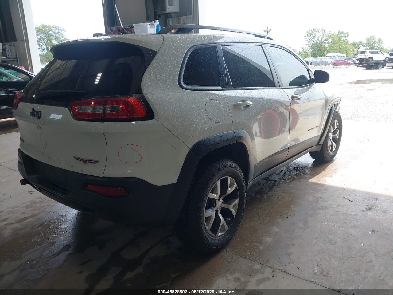 2017 JEEP CHEROKEE TRAILHAWK · 4/11