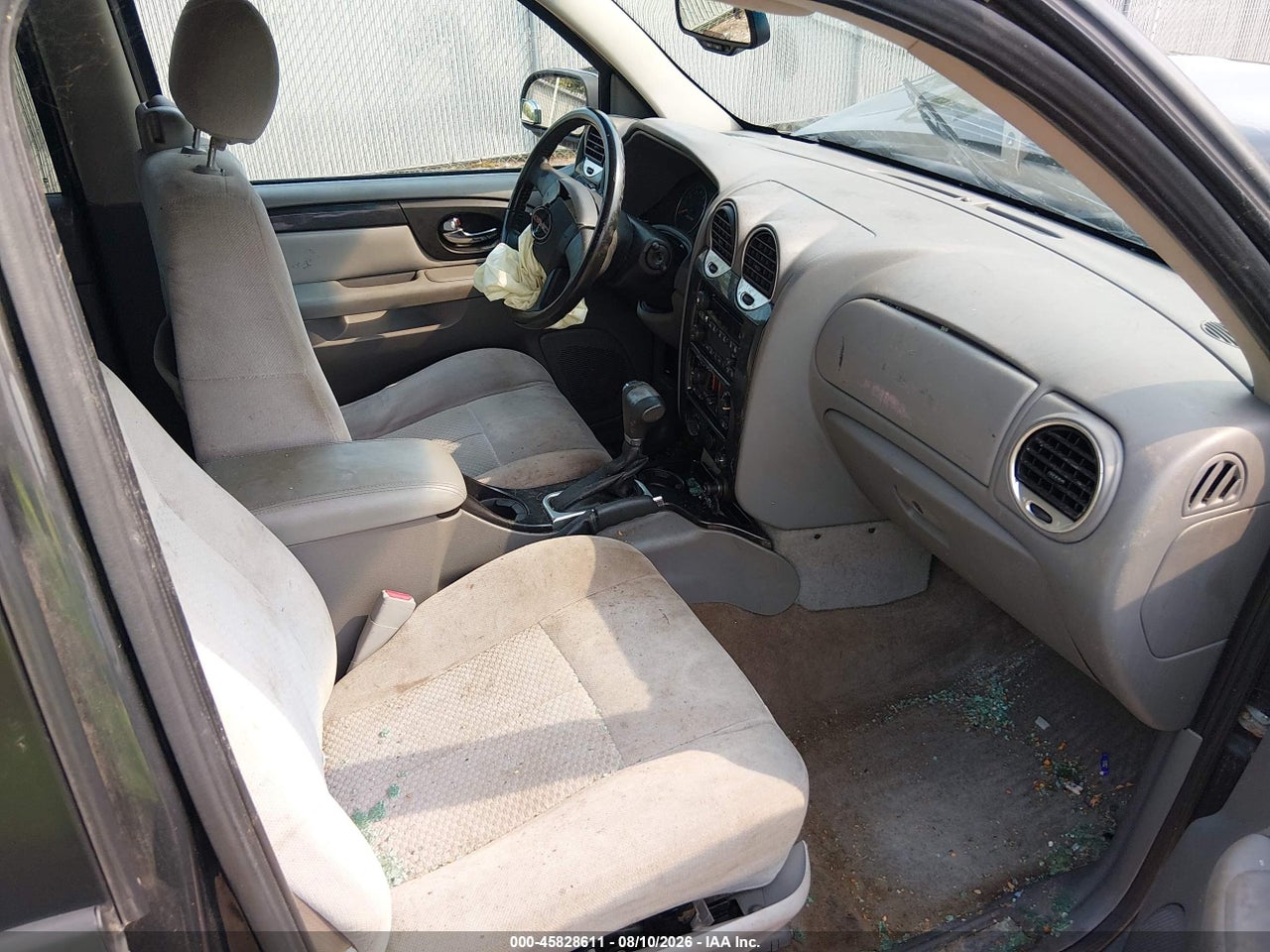 2007 GMC ENVOY SLE COMMERCIAL · 5/10