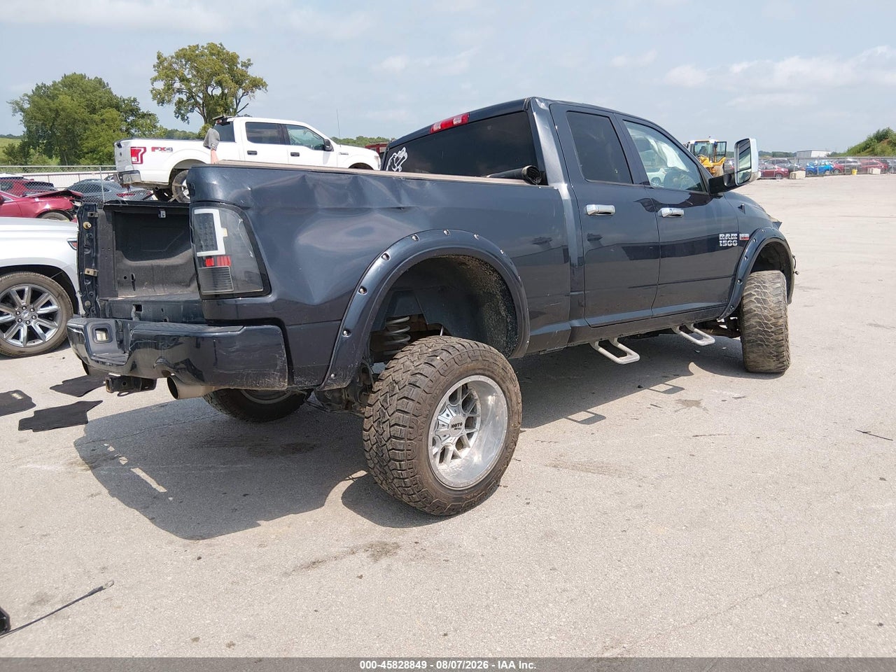 2014 RAM 1500 EXPRESS · 4/11