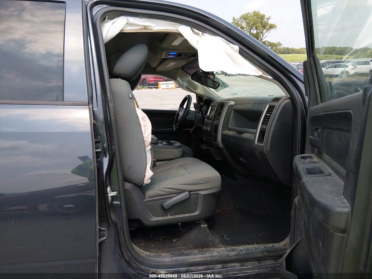 2014 RAM 1500 EXPRESS · 5/11