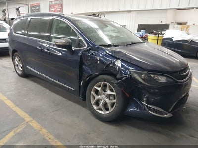 2C4RC1GG1KR****** · 2019 CHRYSLER PACIFICA LIMITED