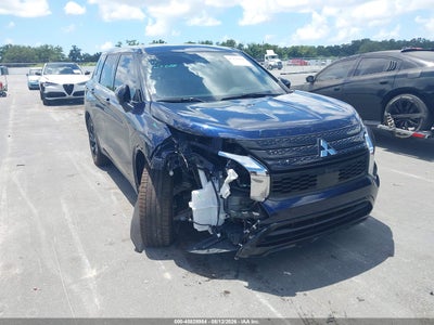 JA4J3UA86NZ****** · 2022 MITSUBISHI OUTLANDER BLACK EDITION 2WD/SE 2.5 2WD/SE LAUNCH EDITION 2WD