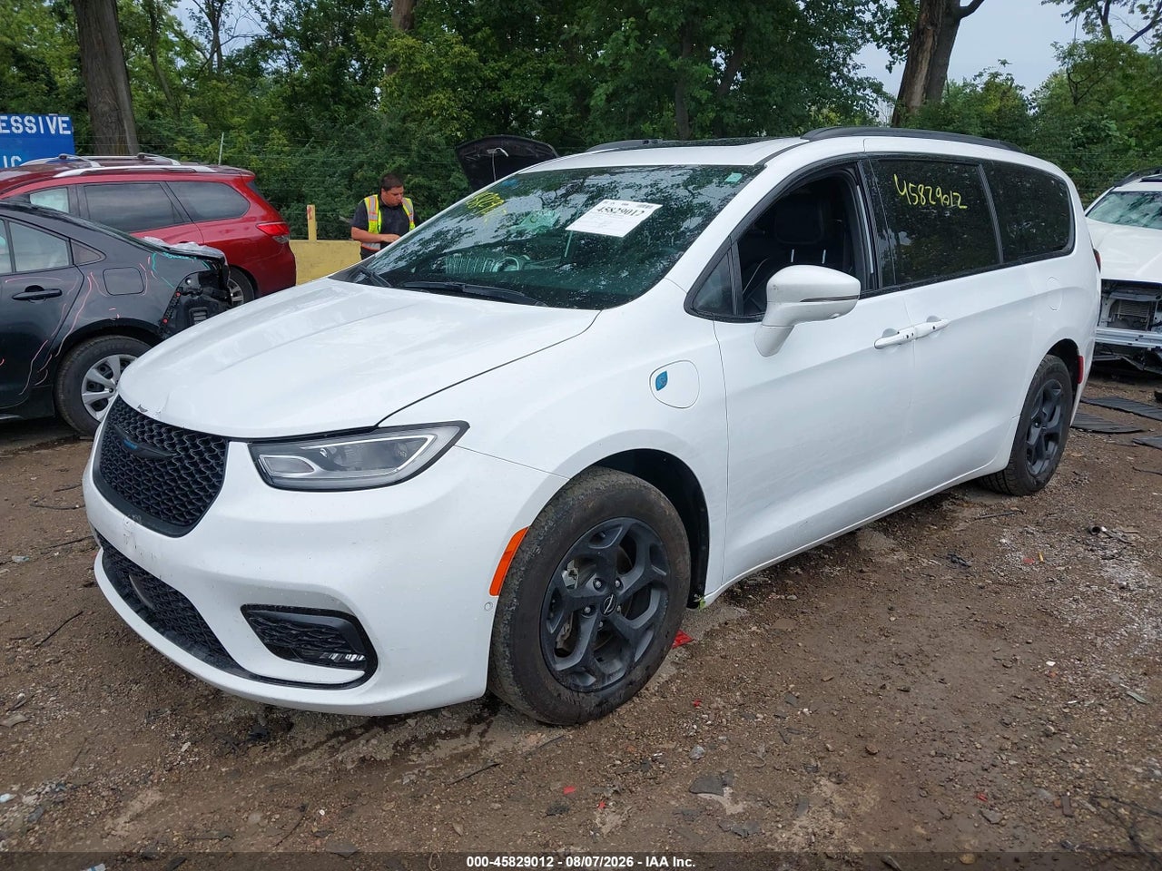 2021 CHRYSLER PACIFICA HYBRID LIMITED · 2/11