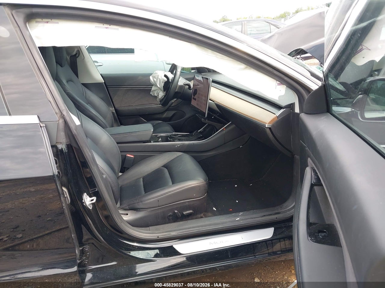 2018 TESLA MODEL 3 LONG RANGE/PERFORMANCE · 5/6