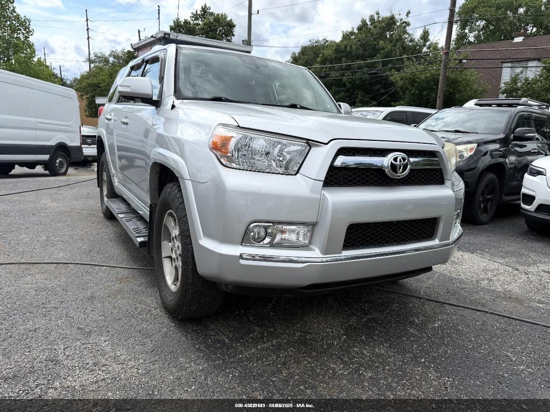 JTEBU5JR0B5****** · 2011 TOYOTA 4RUNNER SR5 V6